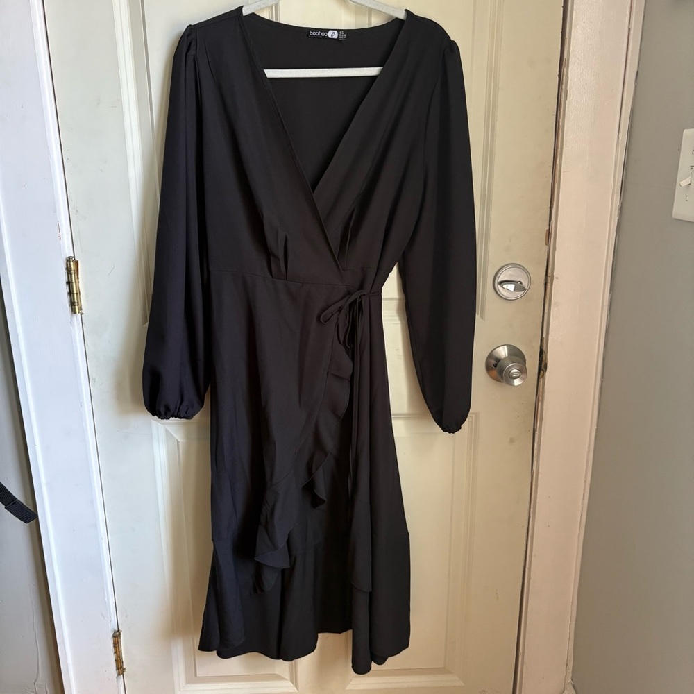 Boohoo Black Ruffled Bishop Sleeve Wrap Dress
